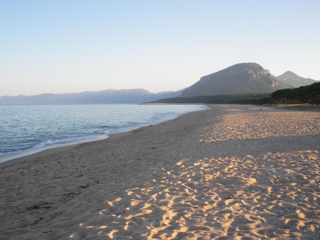 Hotel S'Ustiarvu- Nuova Gestione Cala Liberotto Esterno foto